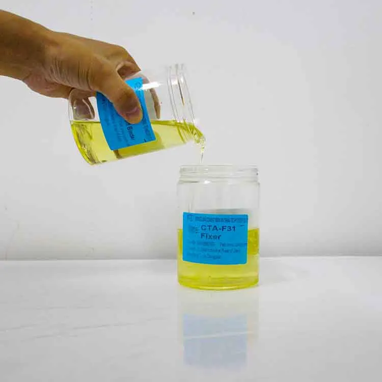 Agent pro textilní tisk